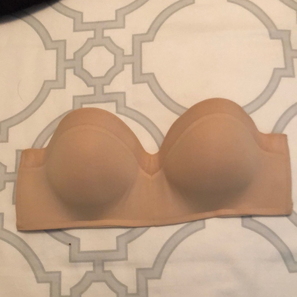 Lively strapless bra